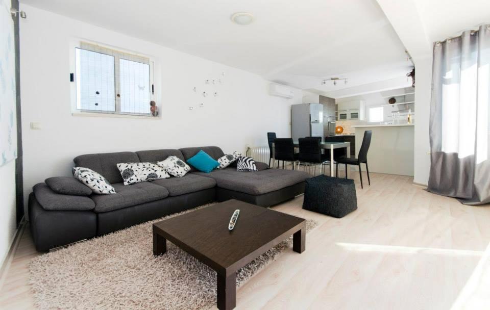 Villa Rozy Drasnice Ngoại thất bức ảnh